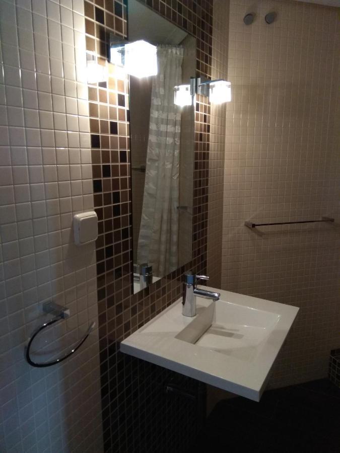 Apartamento Cerca Del Mar Con Piscina Y Parking. Apartment Benalmadena Bagian luar foto